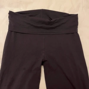 Yoga pants  - Yoga pants från Gina i storlek S. Jätte fina och har aldrig använt dom💕