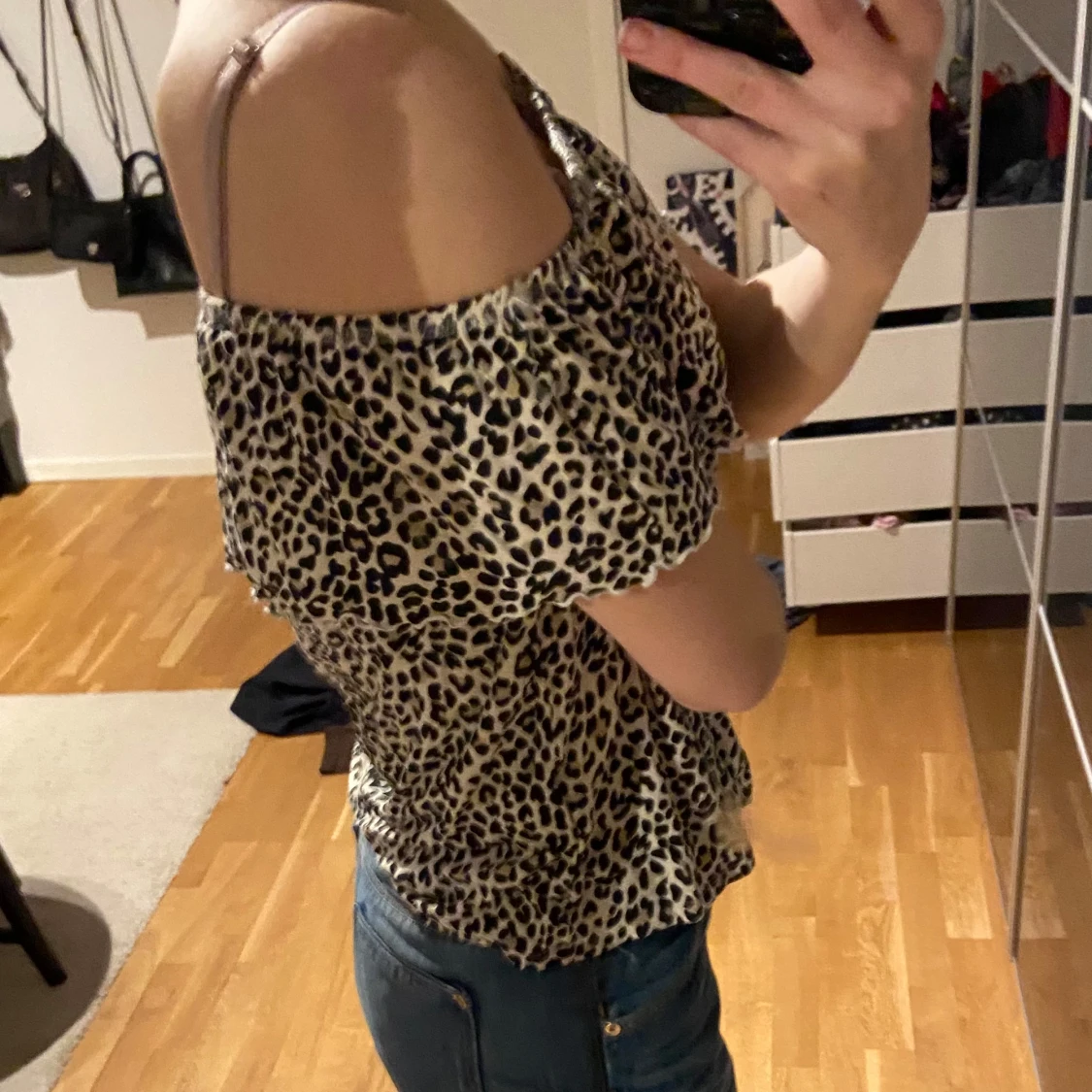 Leopardmönstrad offshoulder topp - 91