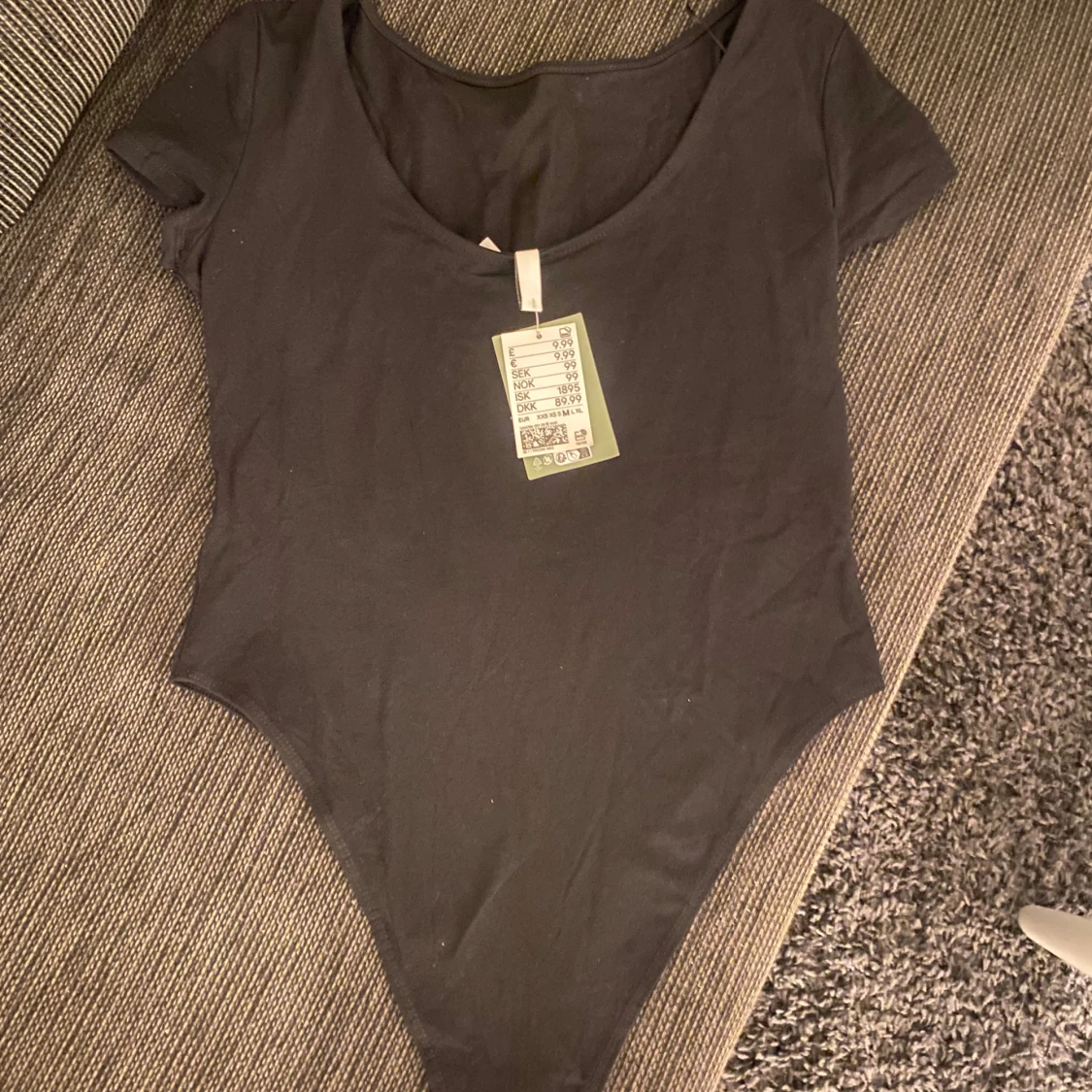 Svart kortärmad bodysuit