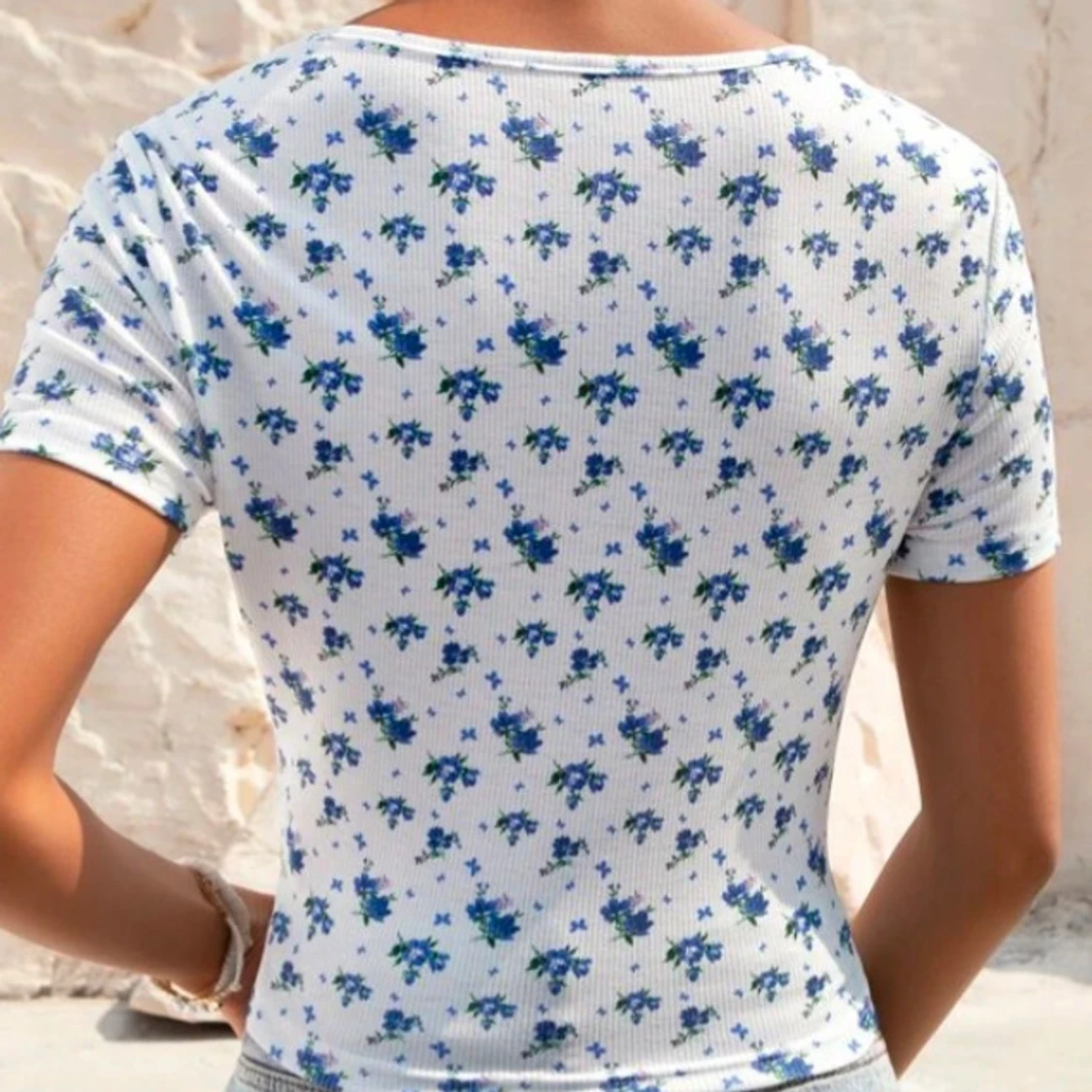 Vit blommig topp - 90