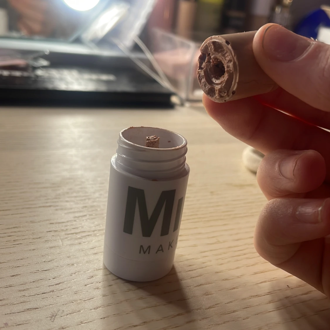 Highlighter från Milk Makeup - 91