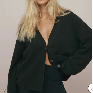 Kofta - Slutsåld på nelly. fint skick. Oversized. 