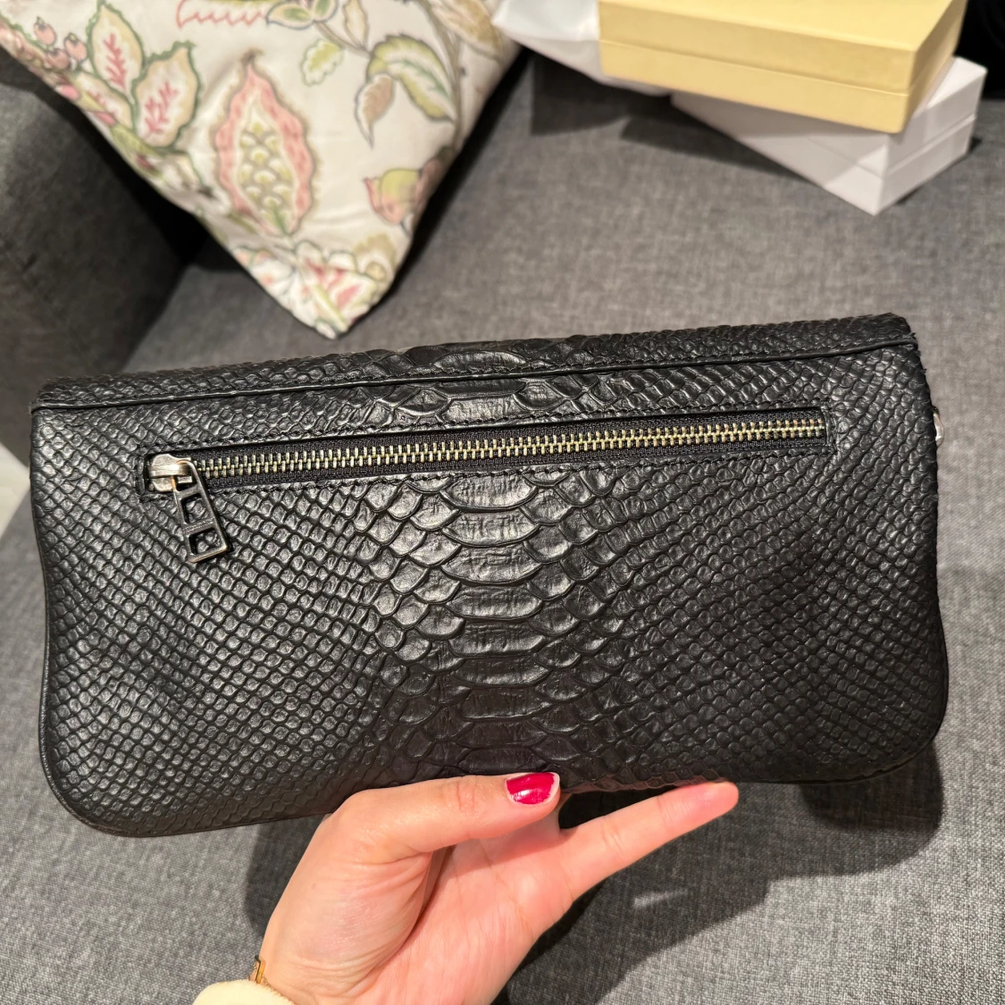 Svart zadig väska med alligator mönster  - 90