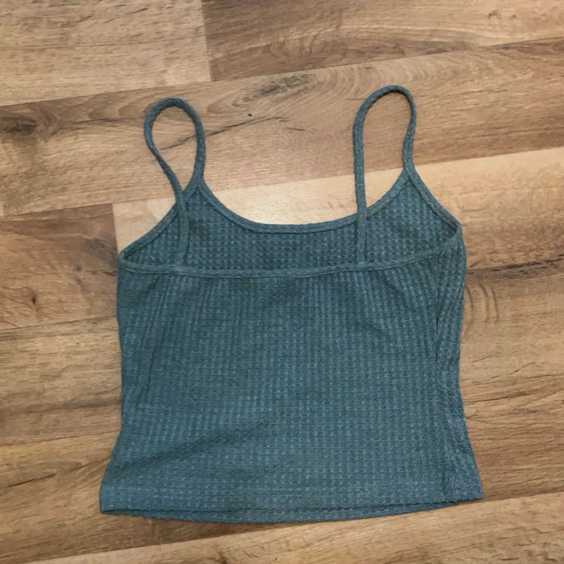 Grön ribbad linnetopp - 90