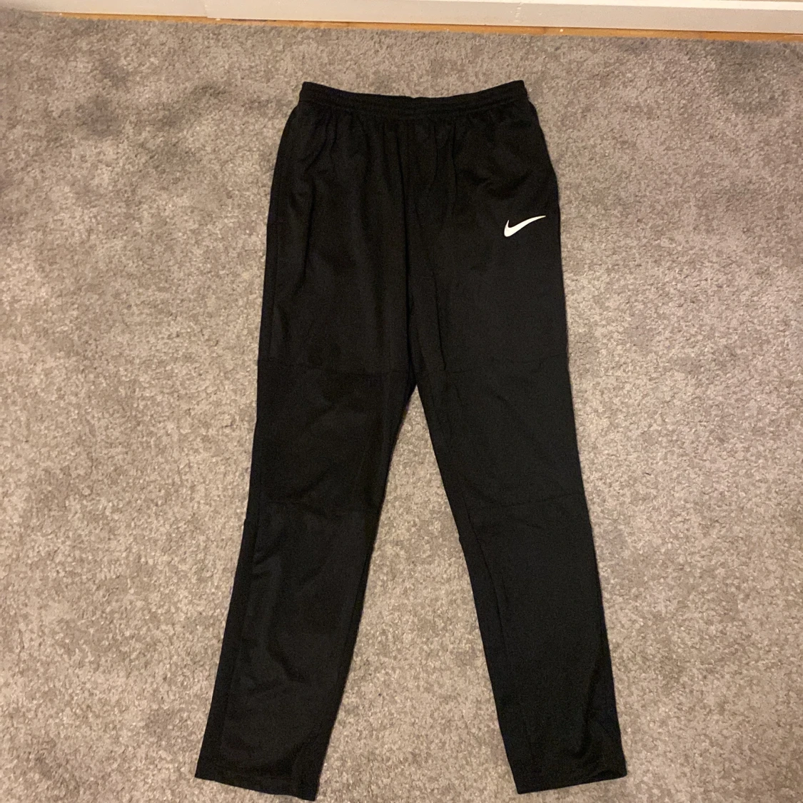 Svarta träningsbyxor från Nike