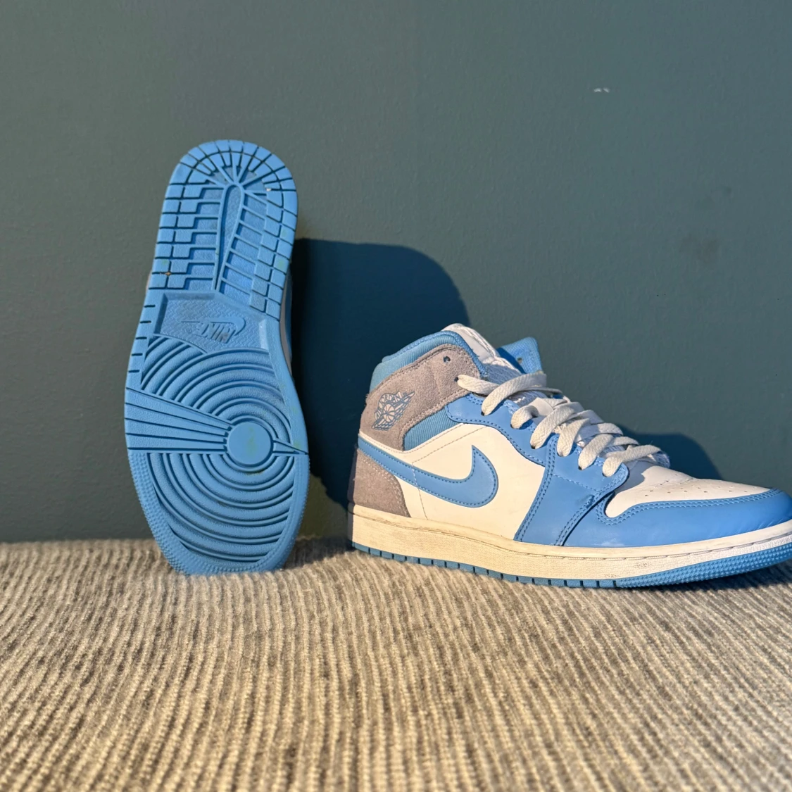 Air Jordan 1 Mid - 2