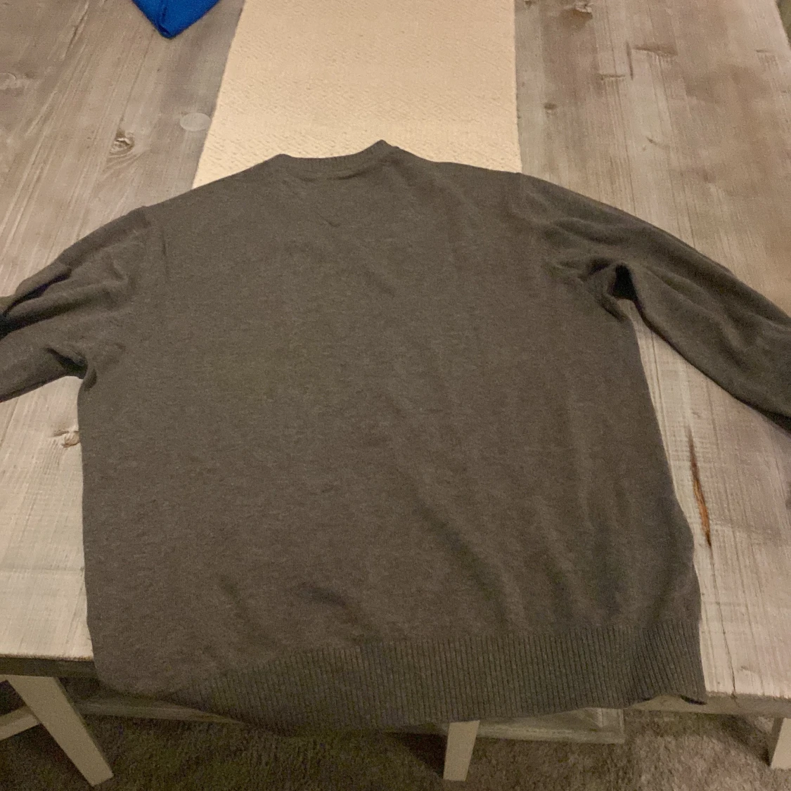 Grå tröja från Tommy Hilfiger - 1