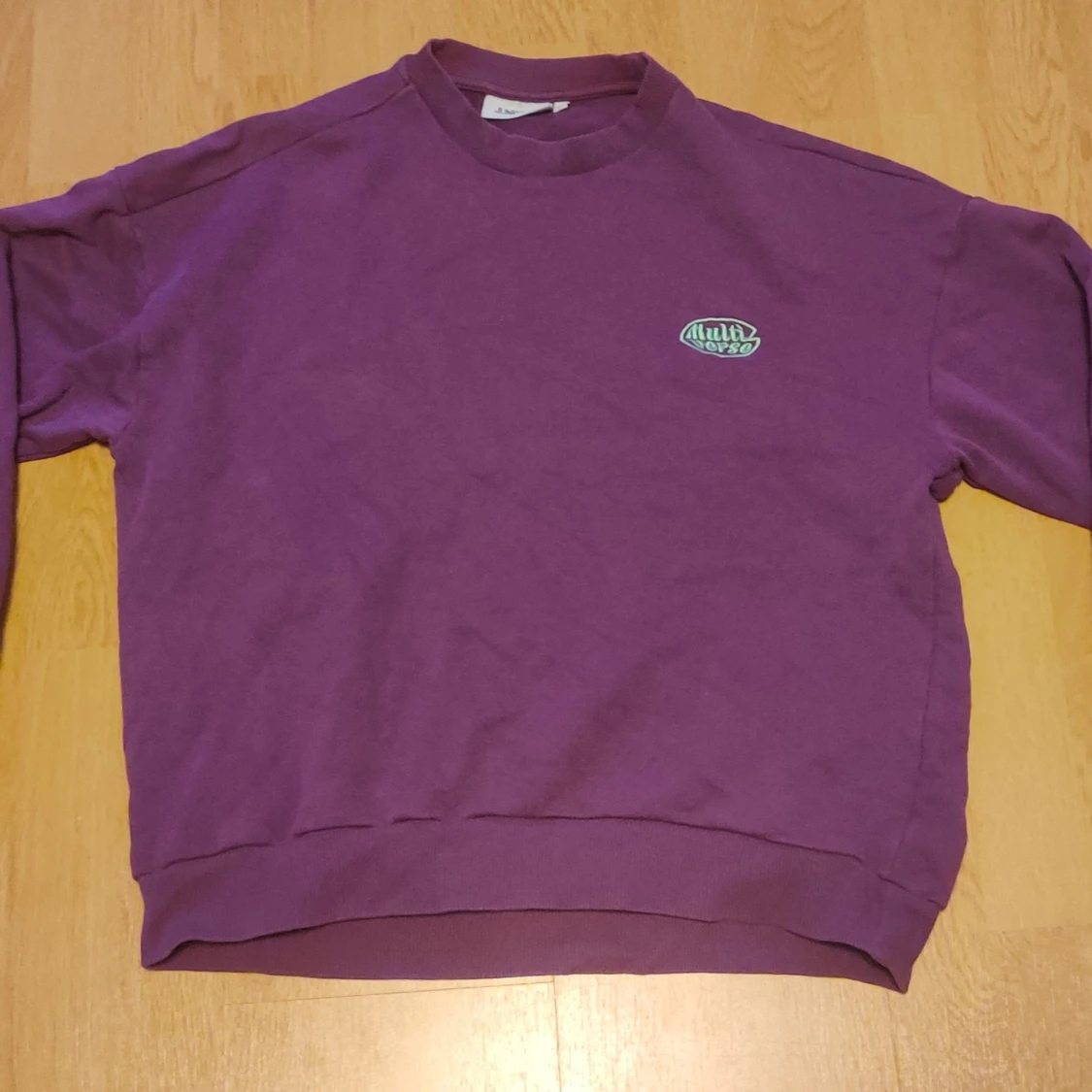 Lila sweatshirt från Junkyard  - 90