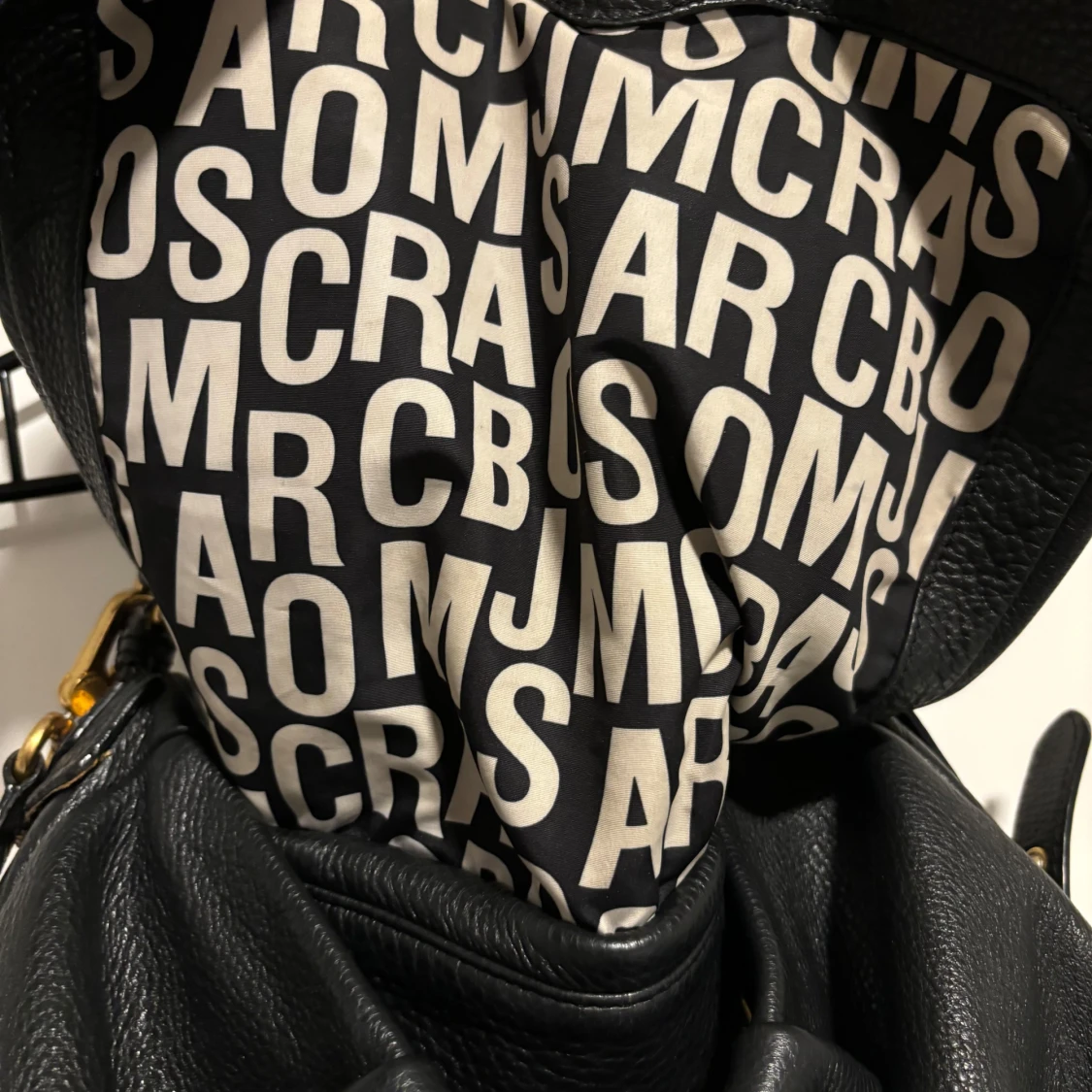 Svart axelväska från Marc by Marc Jacobs - 91