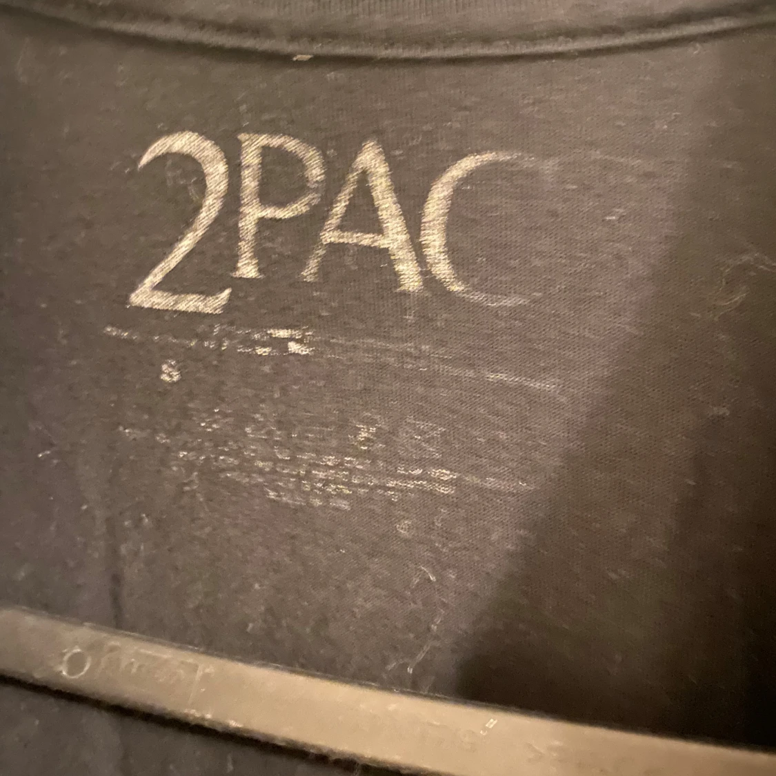Svart T-shirt med Tupac-tryck - 91