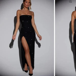 Oh polly klänning - Säljer min ”La rochette” klänning från Oh Polly i svarta färgen. Storlek UK 4, XS, 32. Köpt för 1500kr, säljer för 1000kr. PRIS KAN DISKUTERAS VID SNABB AFFÄR. Använd bara en gång.