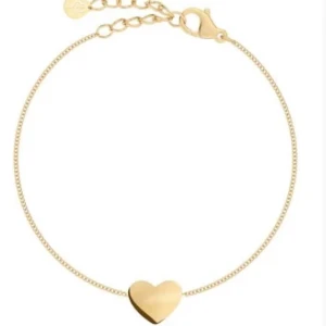 Guldarmband med hjärta - Elegant guldarmband med ett litet hjärta som hänge. Armbandet har en tunn kedja och justerbar längd med karbinhake. Armbandet är ifrån Edblad och ordinarie pris är 249.