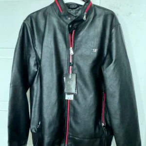 Skinnjacka från SF - Helt ny skinnjacka från SF