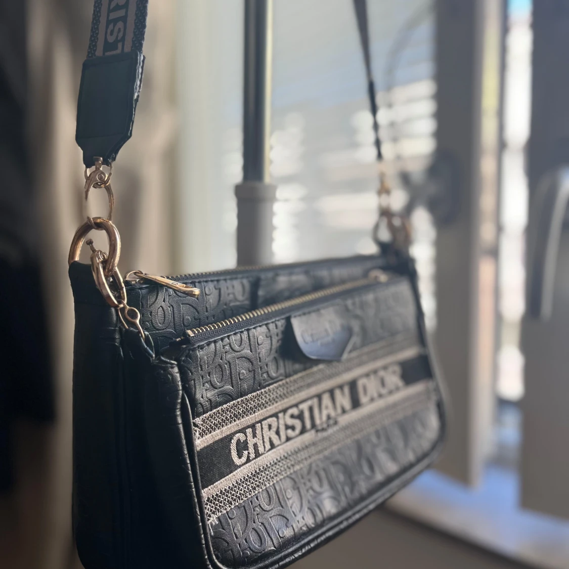 Axelremsväska  - 90