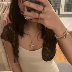 Brun Kofta/Bolero - Superfin brun stickad kortärmad kofta/bolero med glitter ❤️❤️