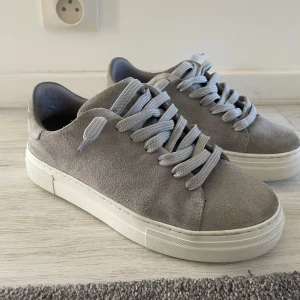 Selected homme  - Skor som inte kommer till användning, skorna är i använd skick.