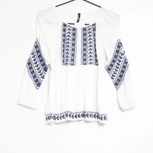 Pepe jeans blus - Jätte söt blus som tyvärr inte kommer till användning 