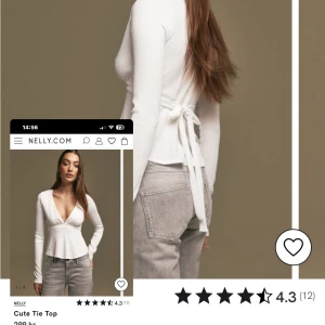 NELLY TRÖJA  - säljer min fina nelly tröja. jätte fint skick inga defekter. använd ca 3 gånger. 