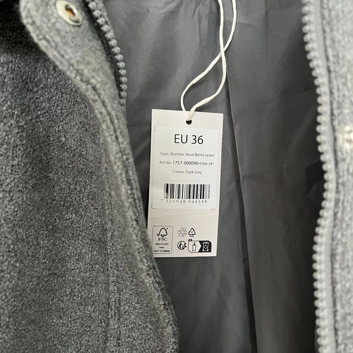 Lojsan Wallin x NA-KD - 92