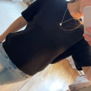 Stickad tröja - Kortärmad stickad tröja från hm