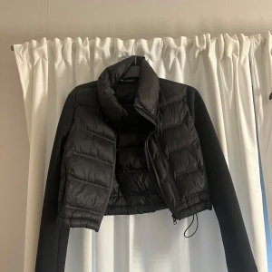 Zara jacka - Kort Zara jacka i storlek ca