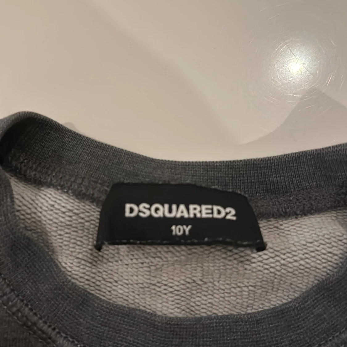 Grå sweatshirt från DSQUARED2 - 90