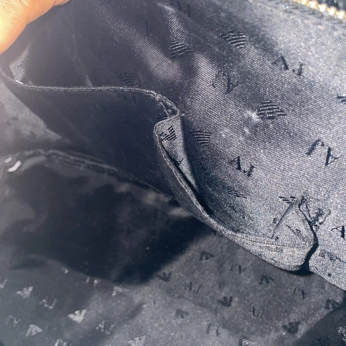 Svart handväska från Armani Jeans - 92