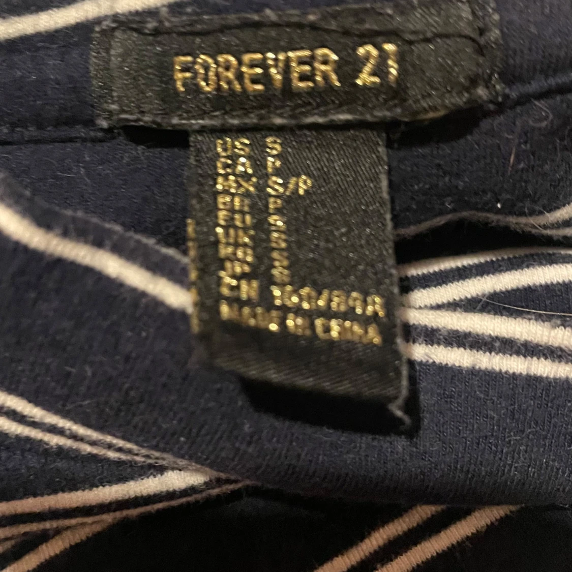 Randig långärmad topp från Forever 21 - 92