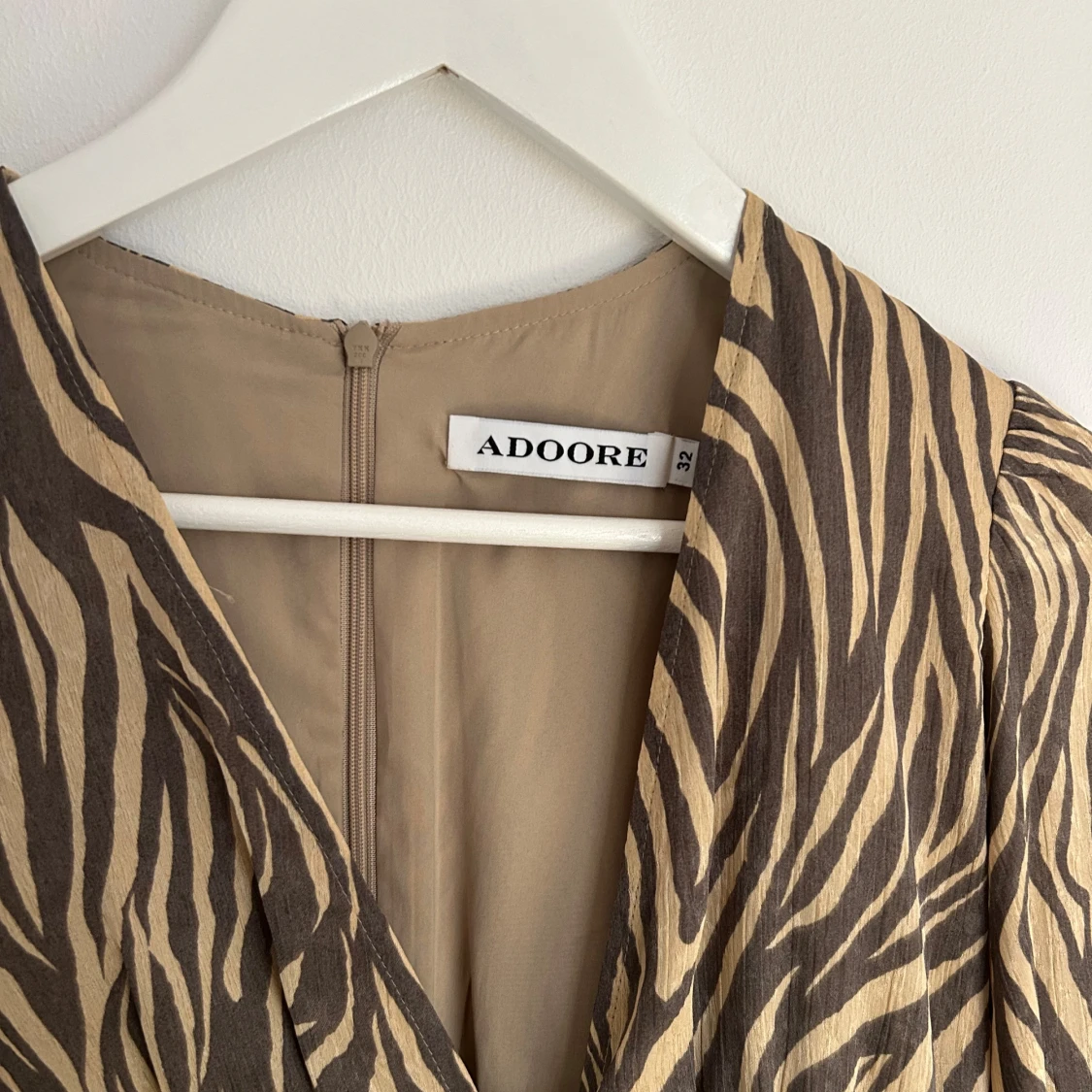 Adoore klänning  - 92