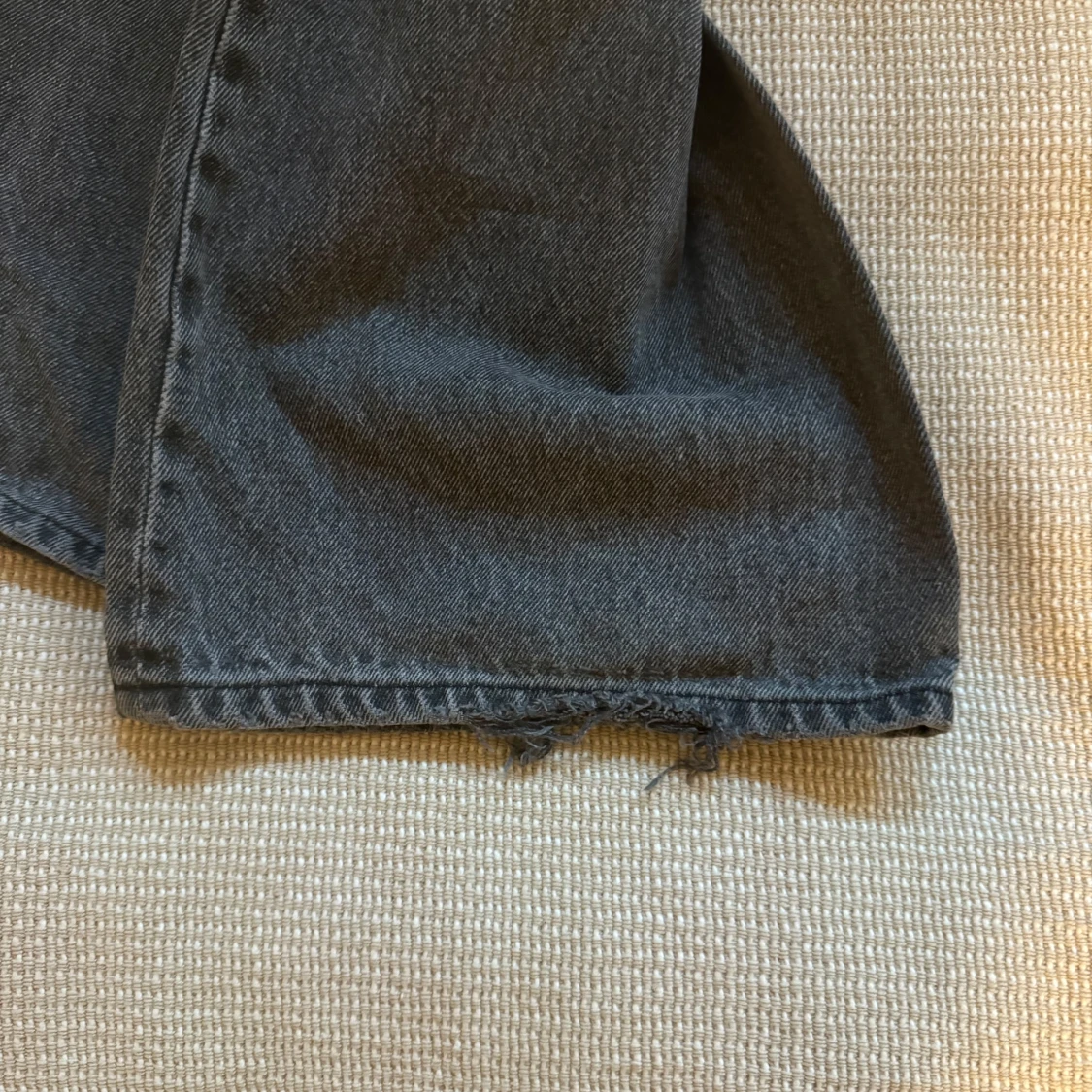 Grå jeans med vida ben - 92