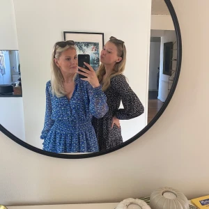 Blå klänning - Fin klänning från zara