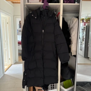 Jacka - lång jacka från lager 157 bra skick!