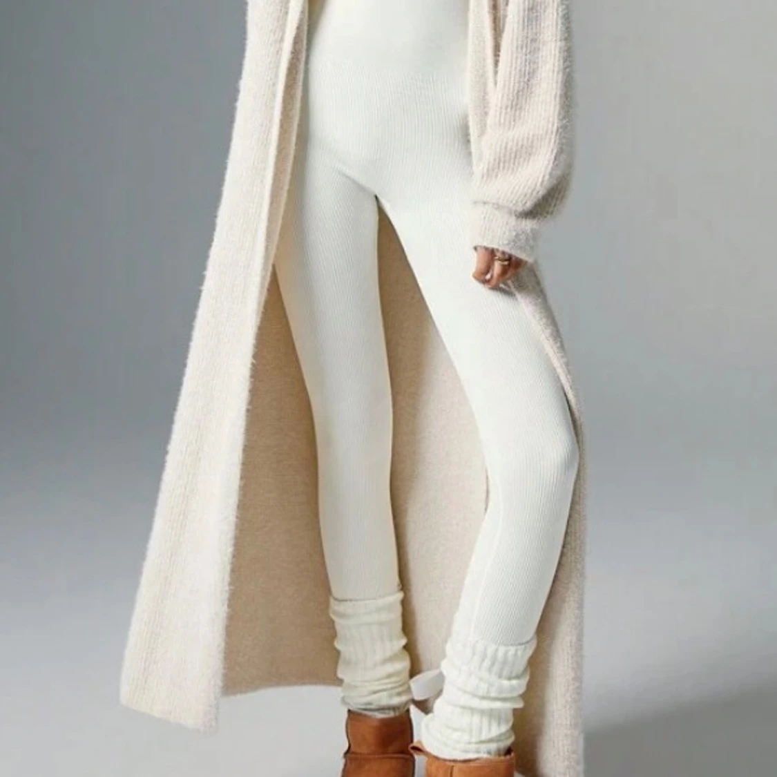 Stickad lång kofta  - 90