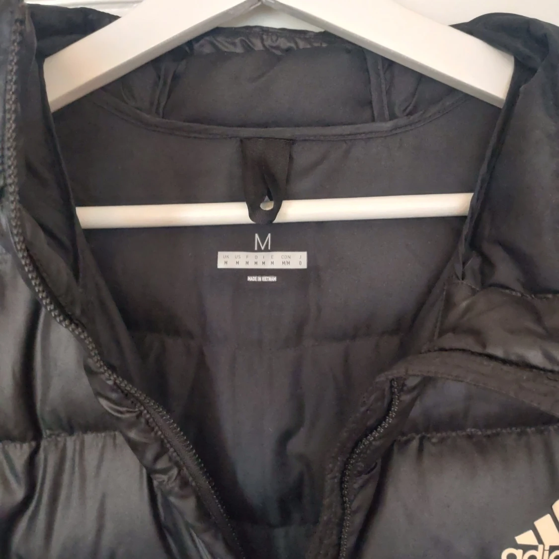 Helt ny äkta Adidas jacka - 91