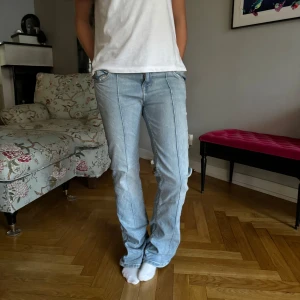 Coola jeans  - Skit coola jeans som knappt använts🫶🏼🫶🏼🫶🏼