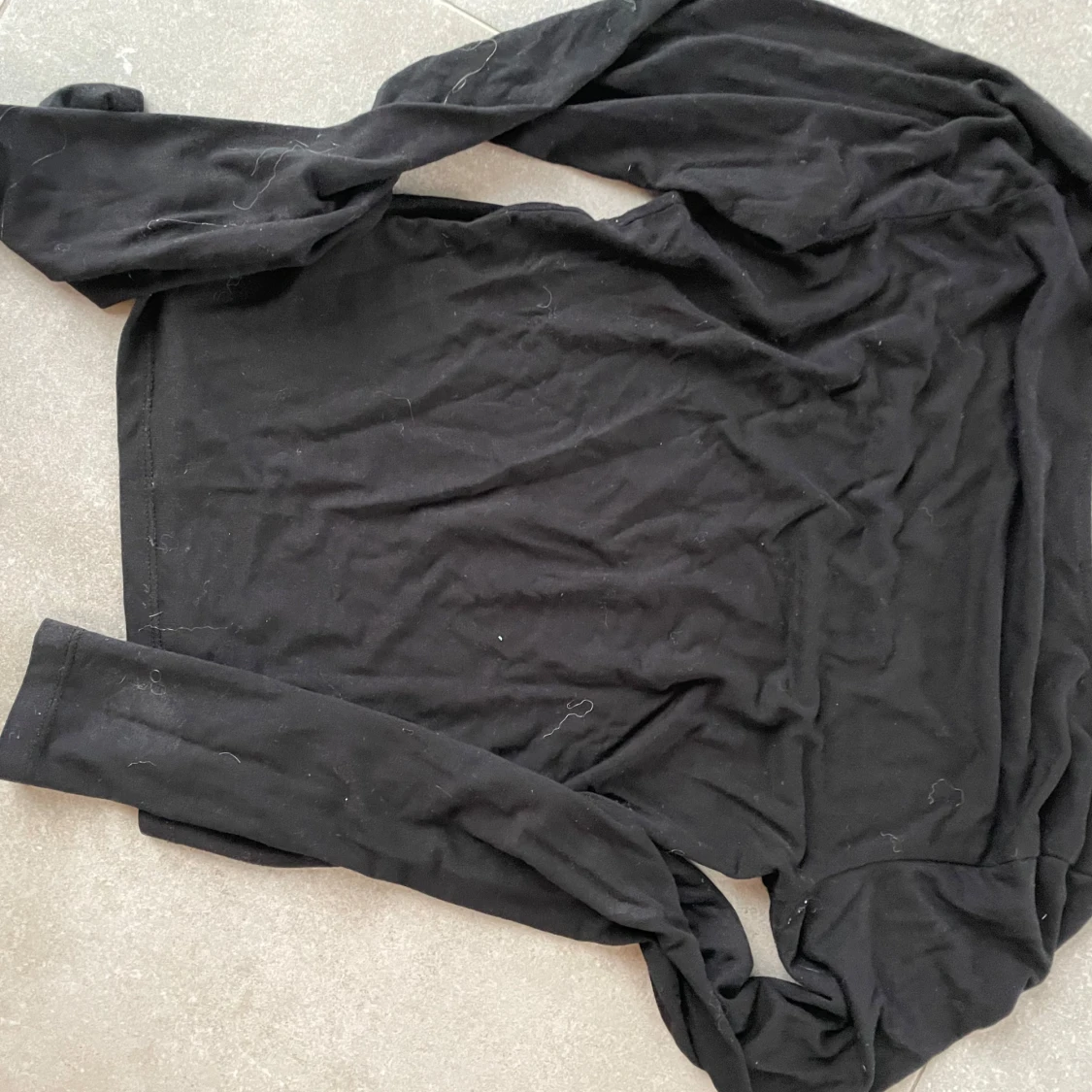 Svart långärmad topp - 1