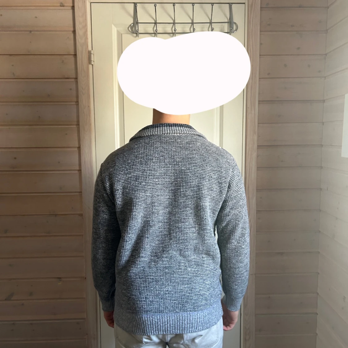 Grå stickad cardigan - 3