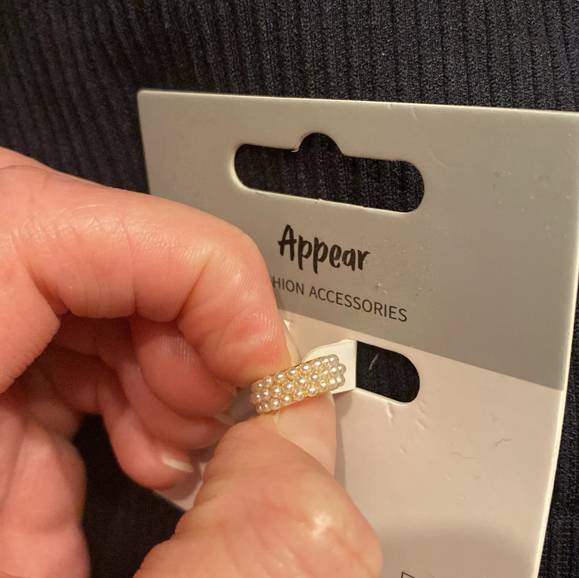 Guldörhängen med pärlor från Appear - 2