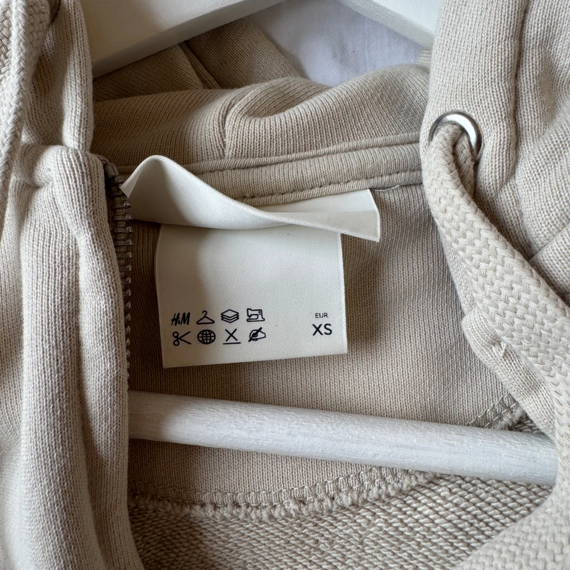 Beige hoodie från H&M - 2