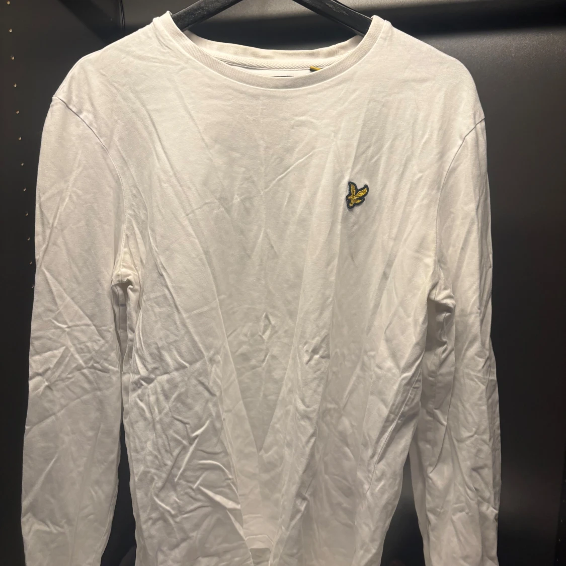 Vit långärmad tröja från Lyle & Scott