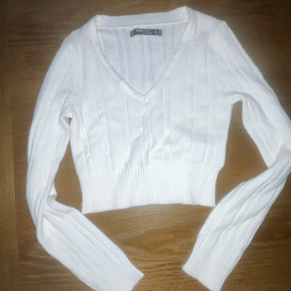 Vit ribbad tröja - 1