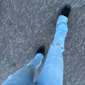 Ljusblå jeans från LTB - Snygga ljusblå jeans från LTB! Lågmidjade och bootcut ❤️