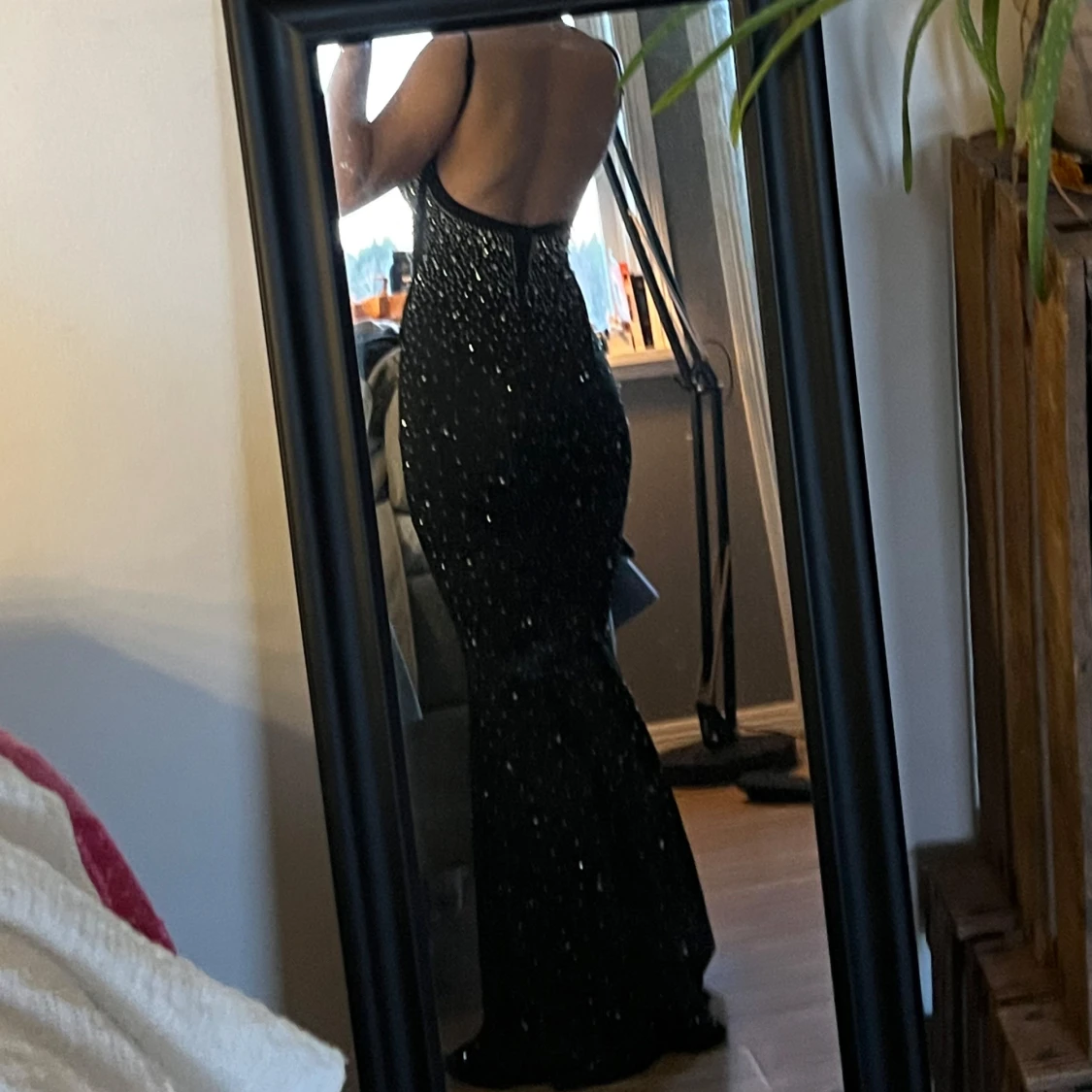 Svart glittrig balklänning - 1