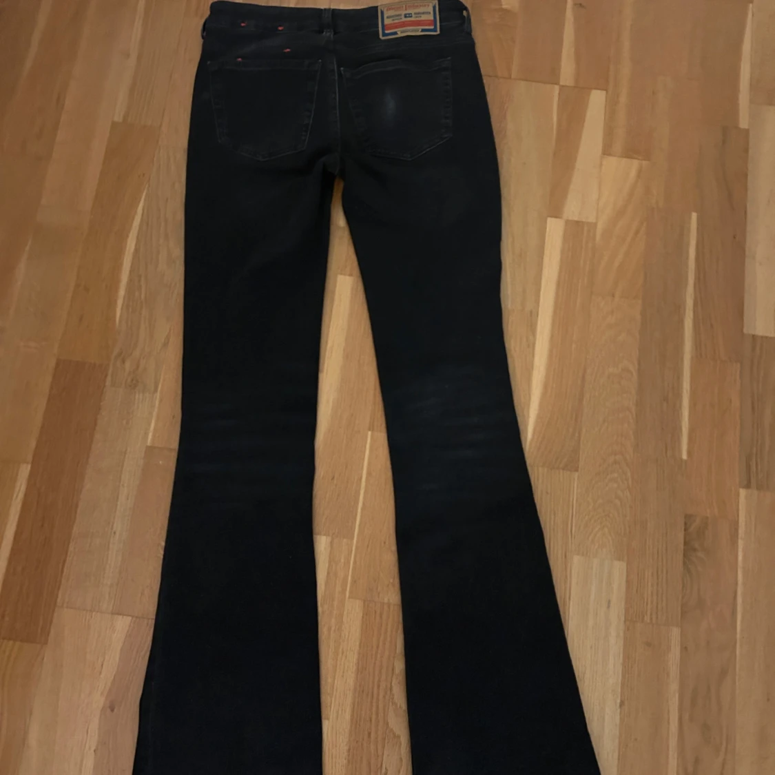 Svarta Bootcut Jeans Diesel  - 90
