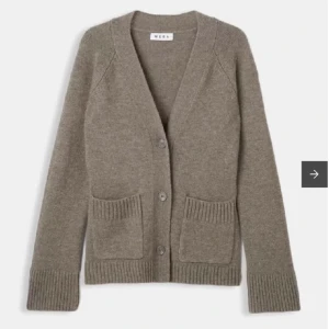 Kofta - Säljer en kofta från Wera❤️helt slutsåld på hemsidan. Nypris 900