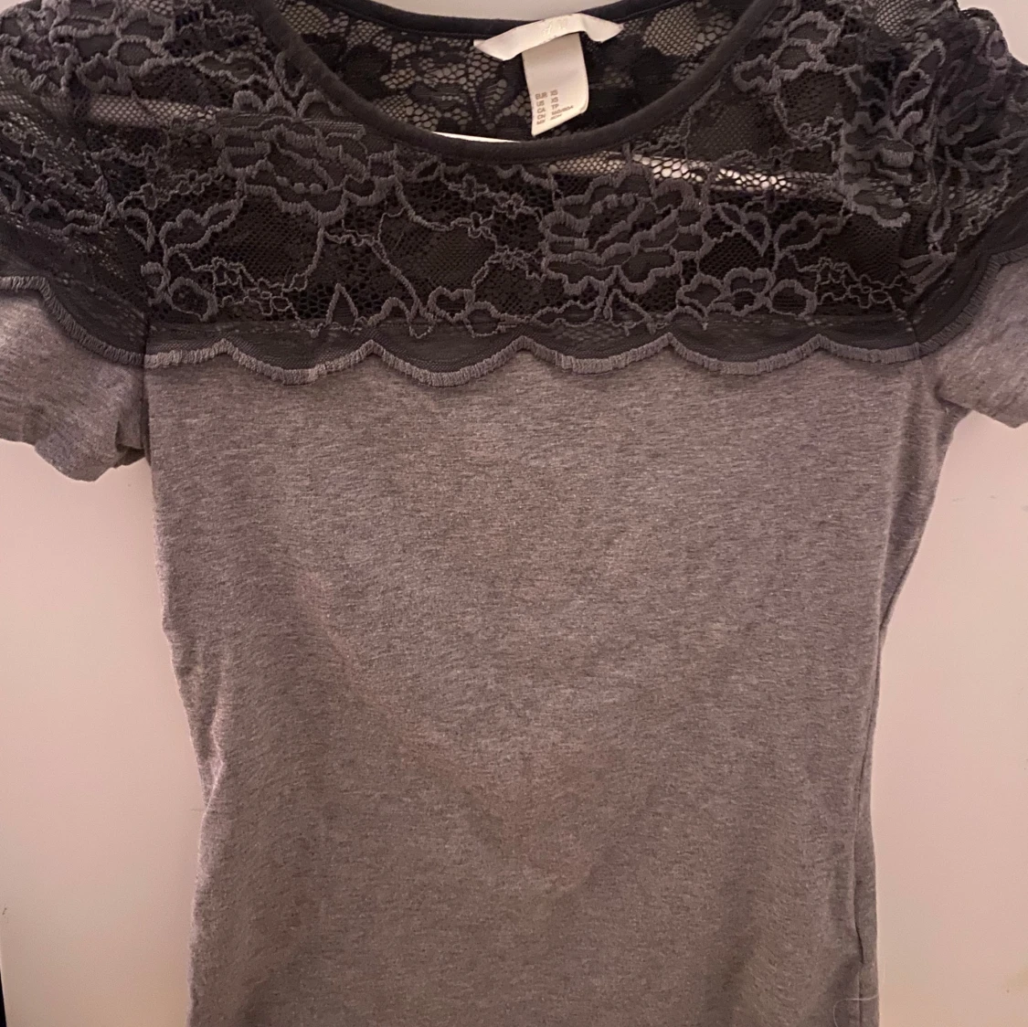 Tröja med spets  - 90