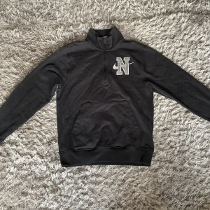 Nike kofta - Bra skick lite smått dammig 