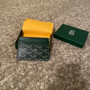 plånbok  - Plånbok mörkgrön