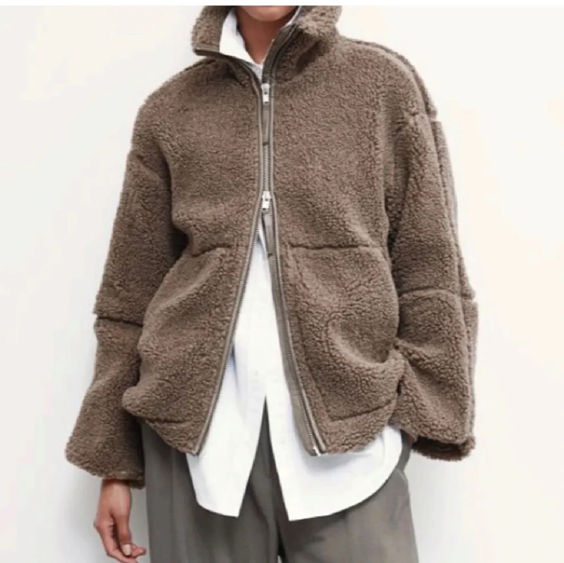 H&M Brun teddyjacka  - 90