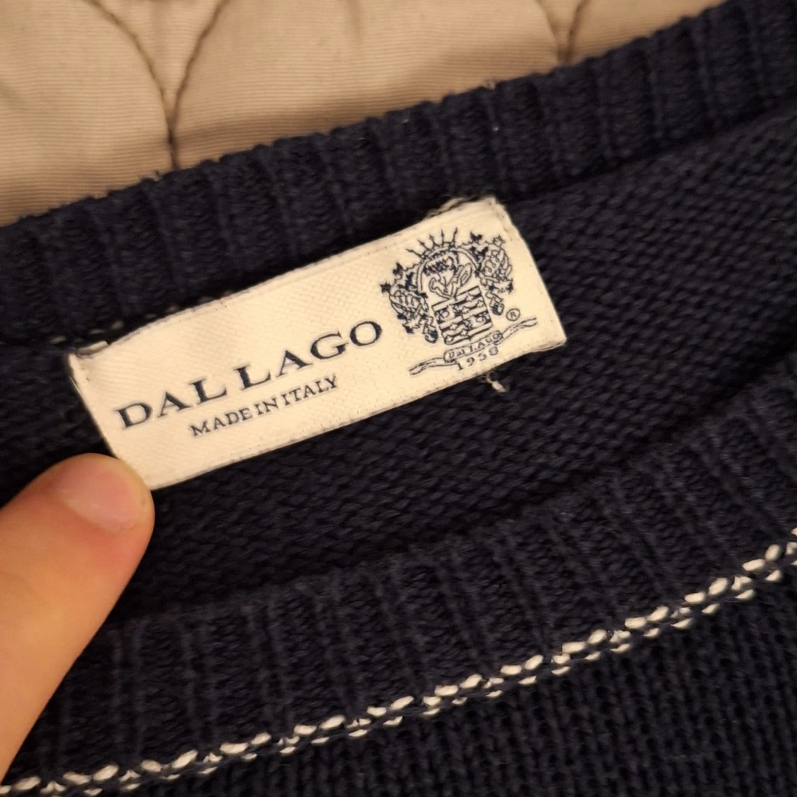 Mörkblå stickad tröja från Dal Lago - 91